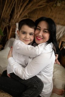 Tři role Jitky Hlaváčové: herečka, asistentka a maminka dětského herce